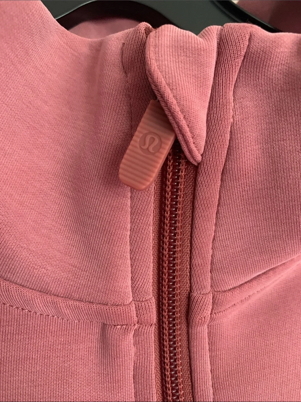 Lululemon Softstreme Half Zip Pullover Dusty Rose Size XL Excellent Condition